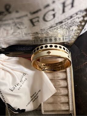 kate spade ♠️ In The Spotlight Cream and Black Enamel Gold-Tone Bangle Bracelets
